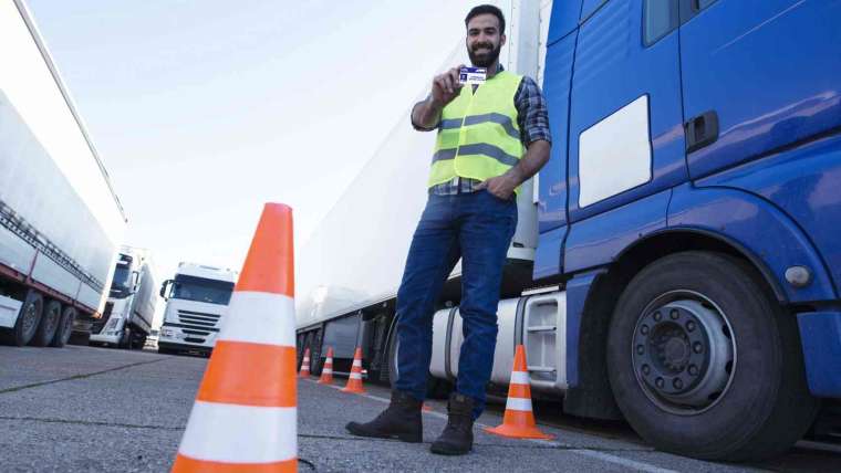 Truck Driving School in Calgary